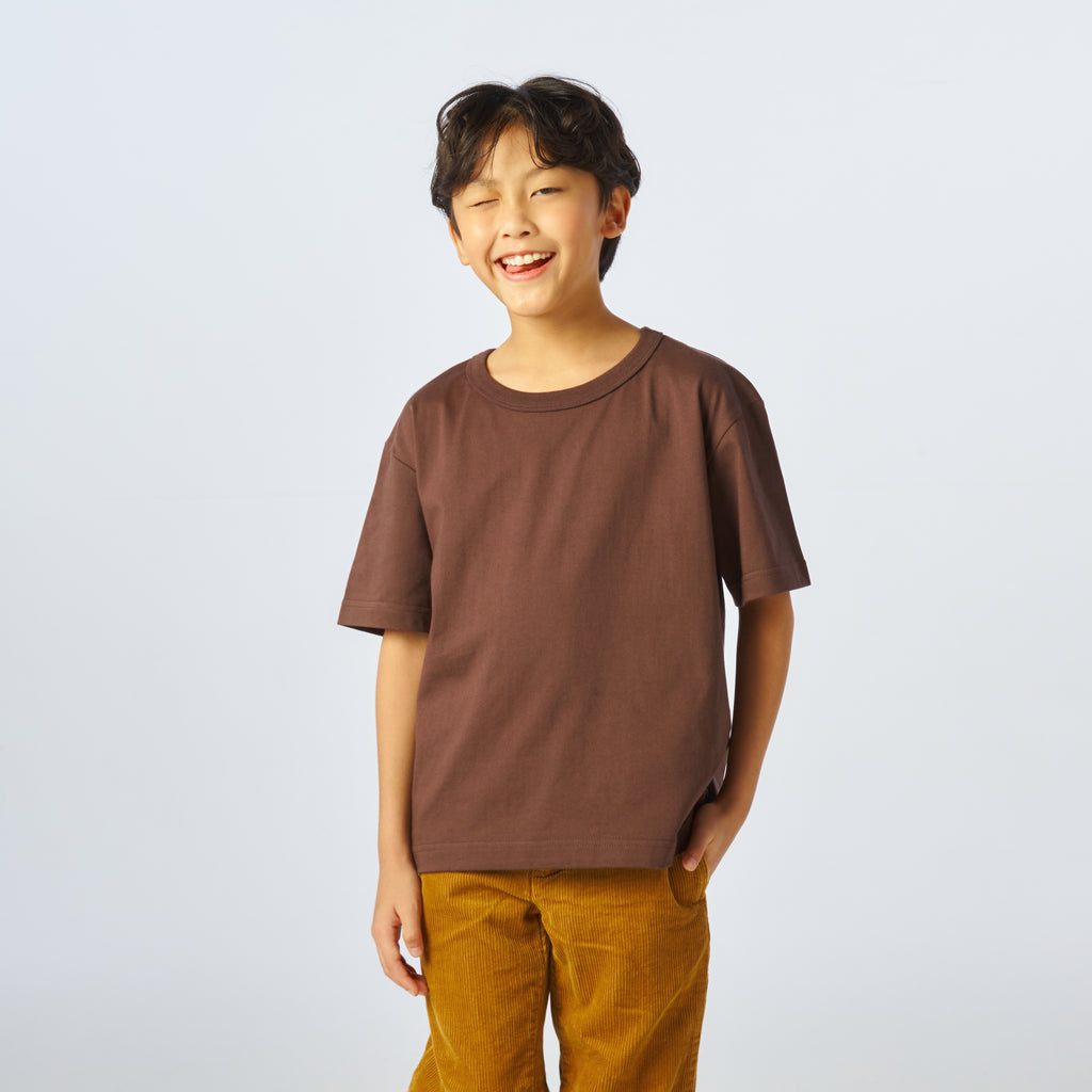 เสื้อยืดโอเวอร์ไซส์ Timeless สำหรับเด็ก_สี Dark Chocolate