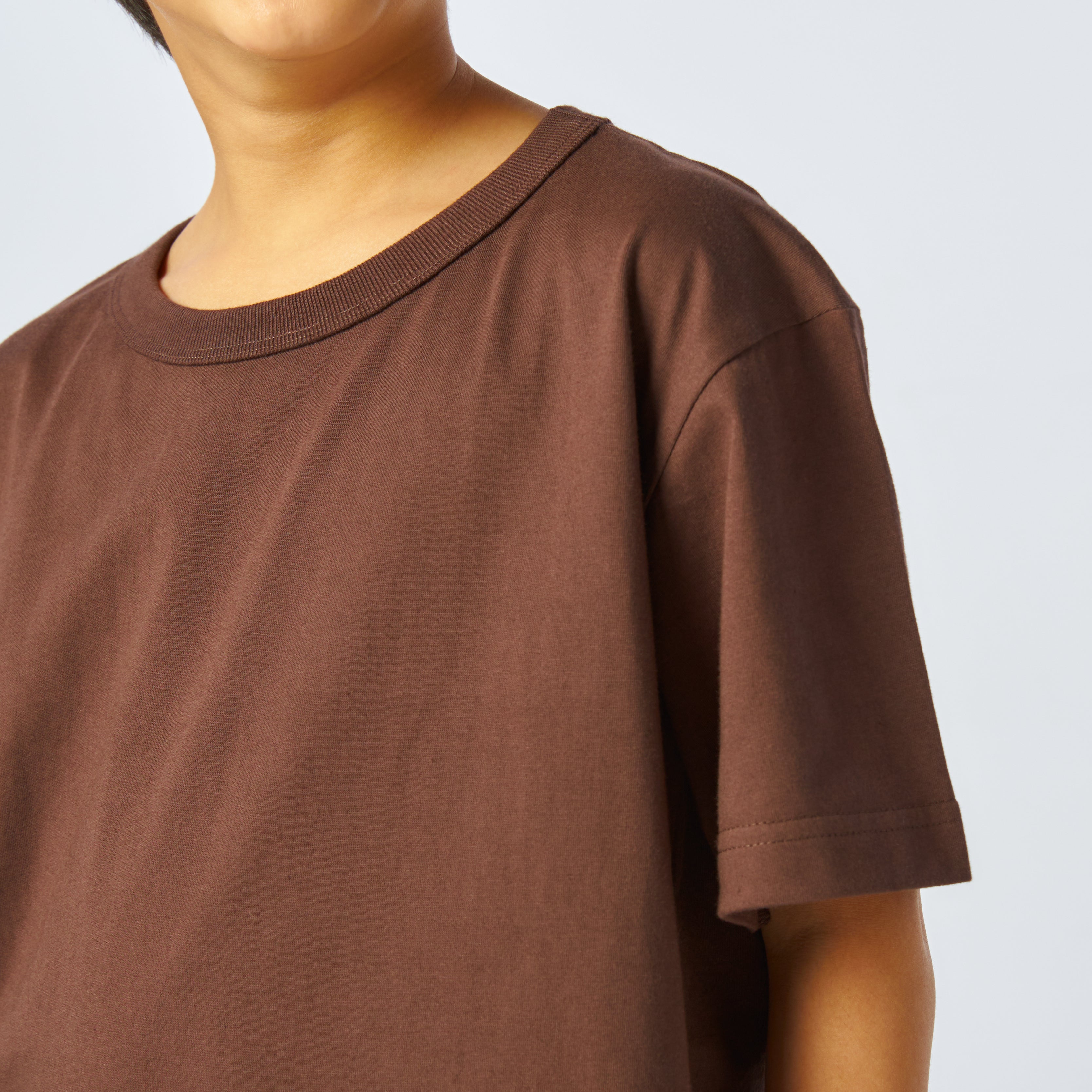 เสื้อยืดโอเวอร์ไซส์ Timeless สำหรับเด็ก_สี Dark Chocolate