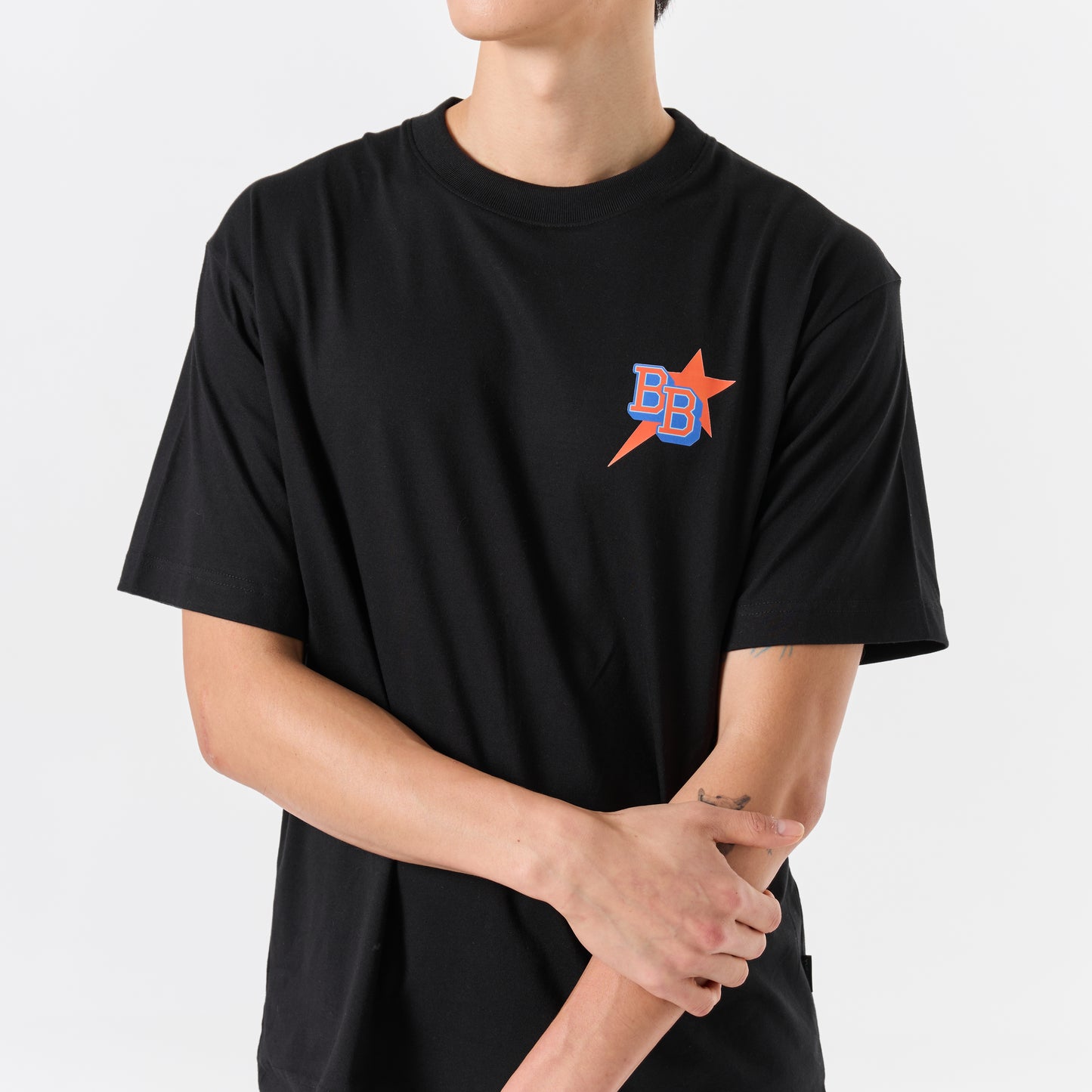 YUEDPAO x BUZZ BUNNY TEAM