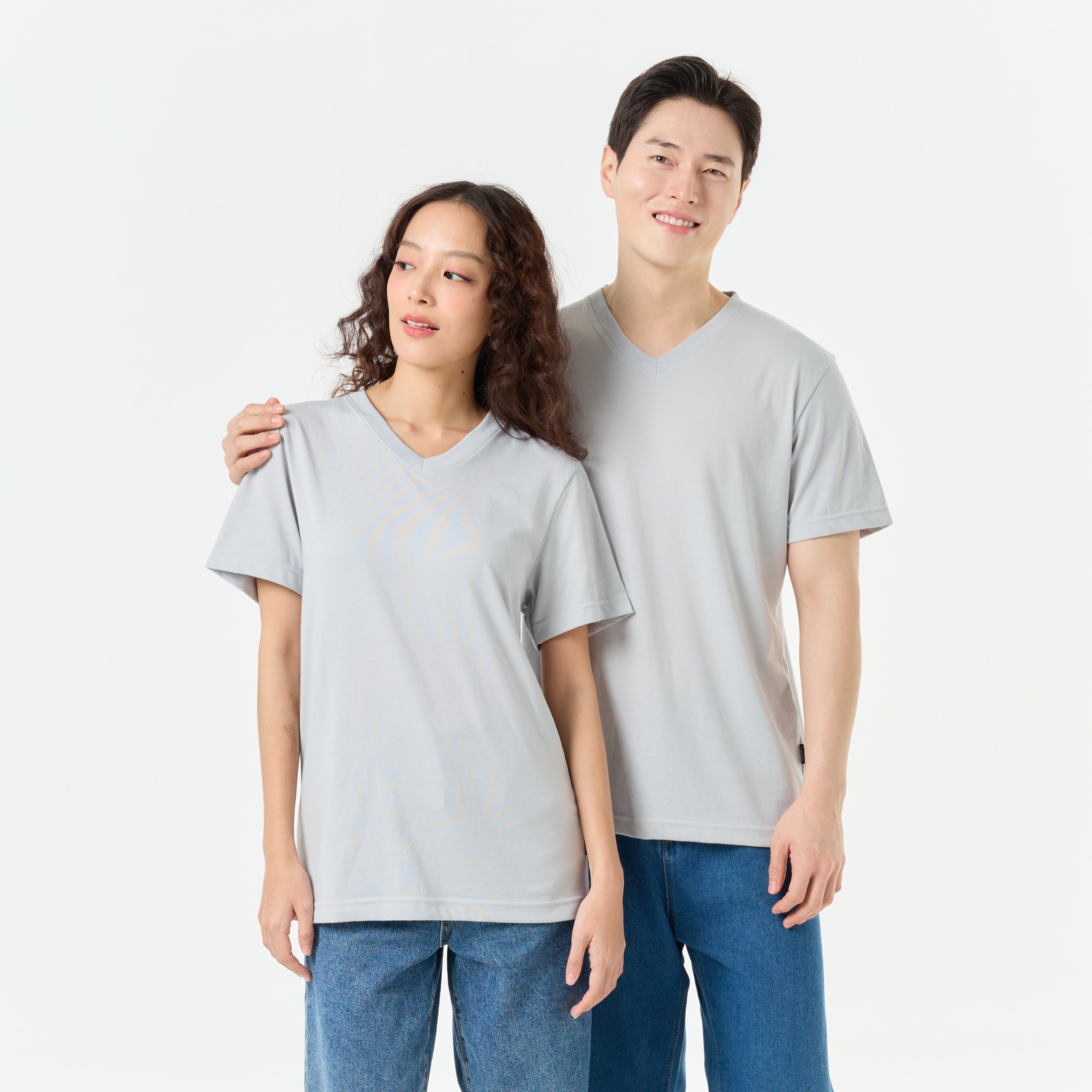 Ultrasoft Unisex V Neck_Windy Blue