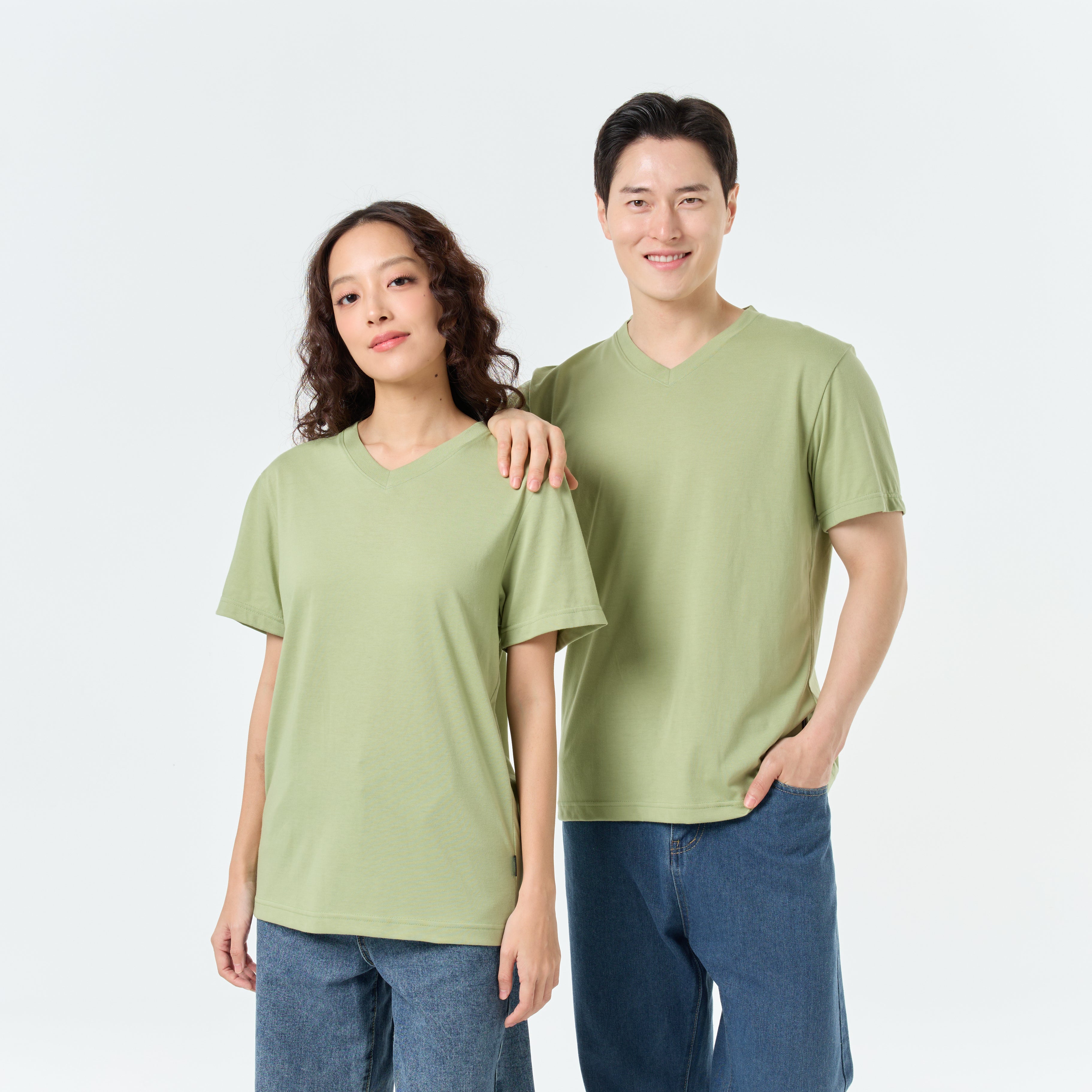 Ultrasoft Unisex V Neck_Matcha