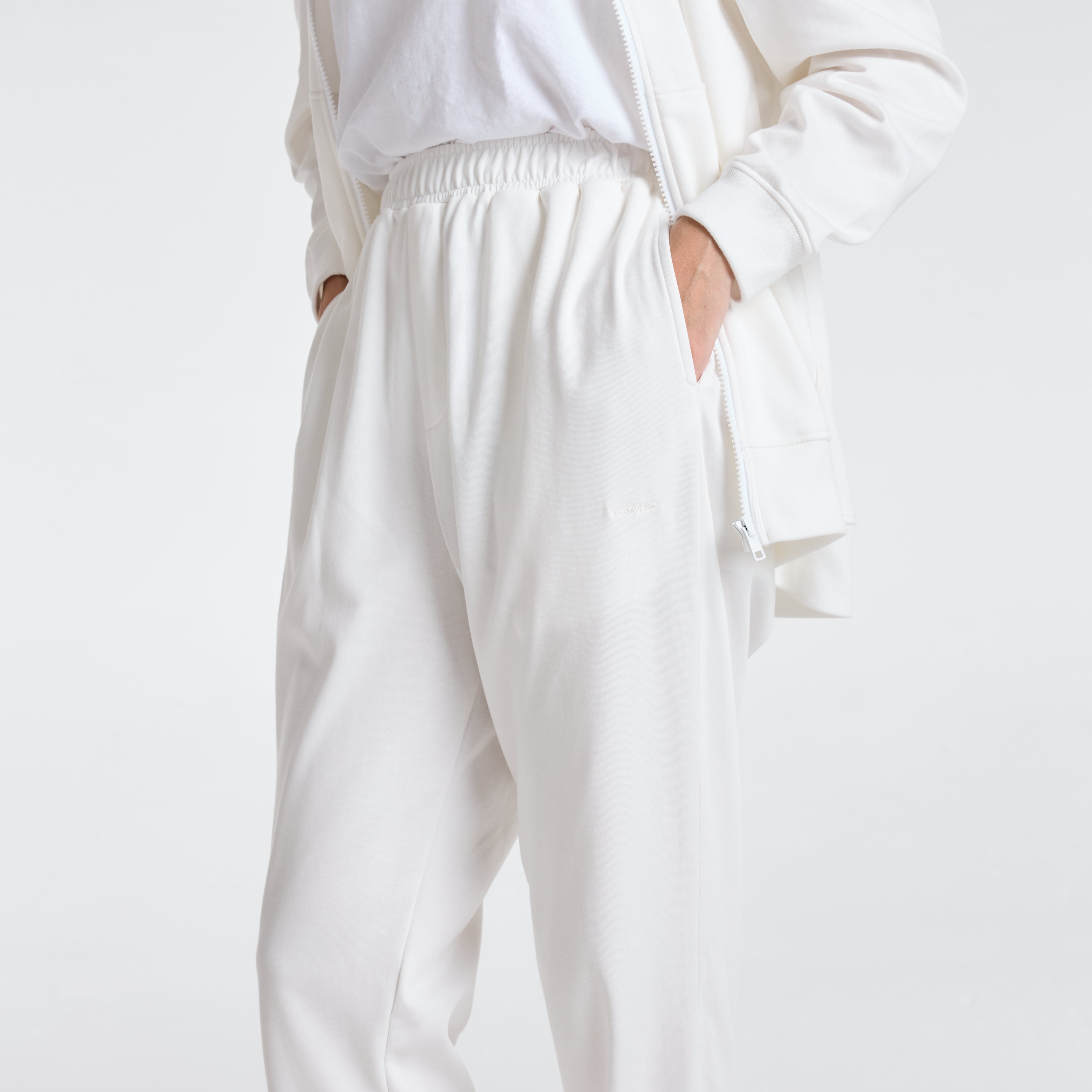 Sweatpants_Cloudwhite กางเกงขายาว