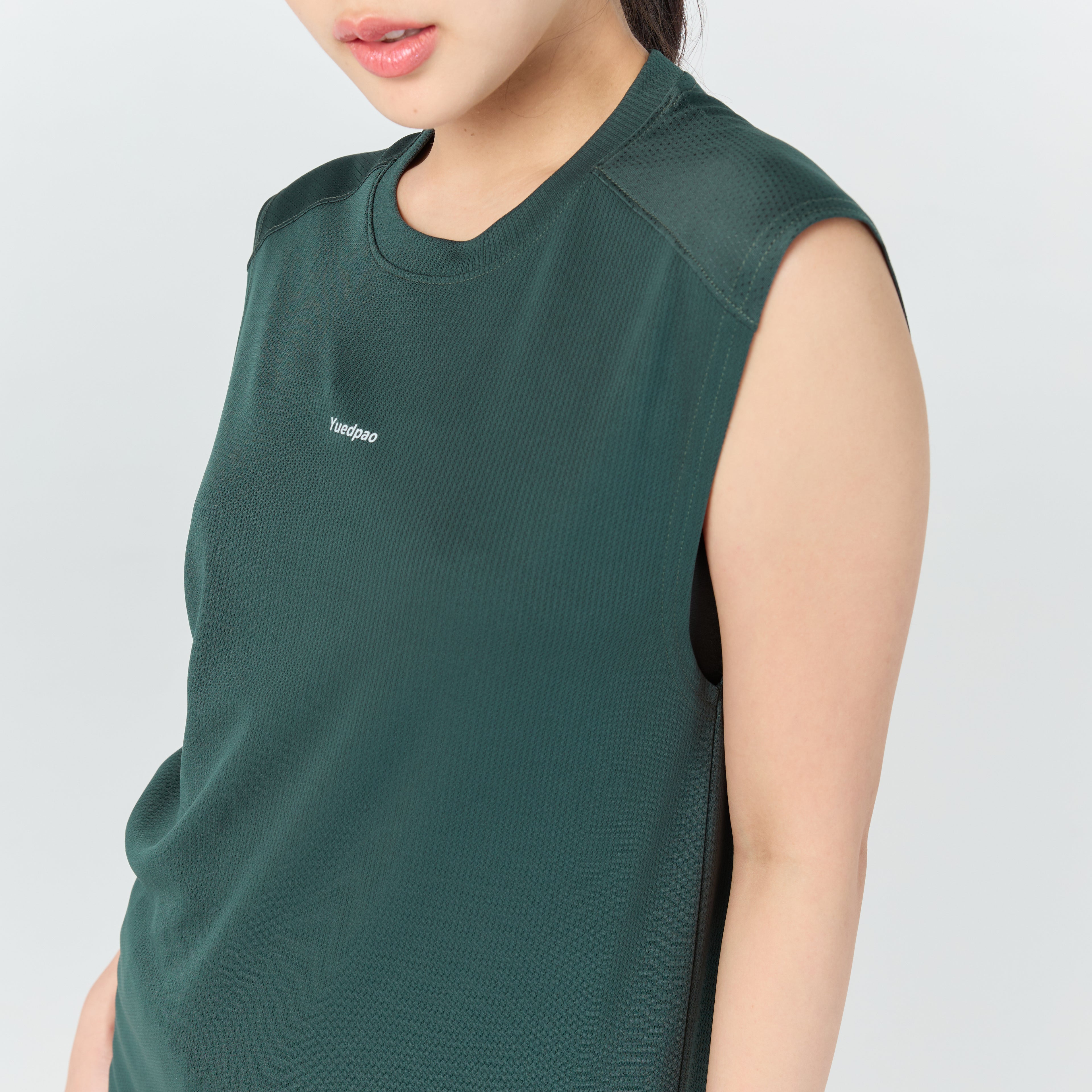 Ultra flow sleeveless sports_Green Calm