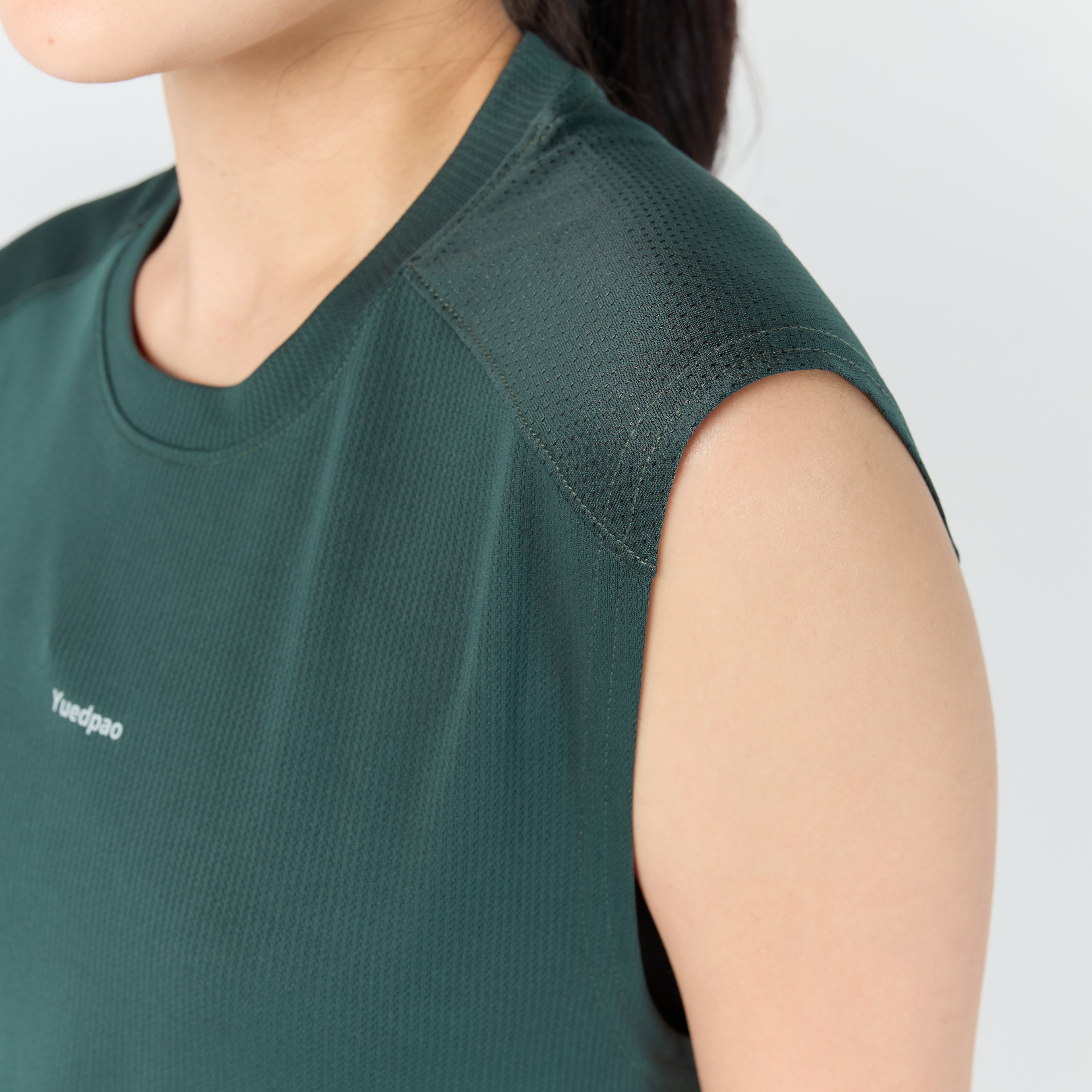 Ultra flow sleeveless sports_Green Calm