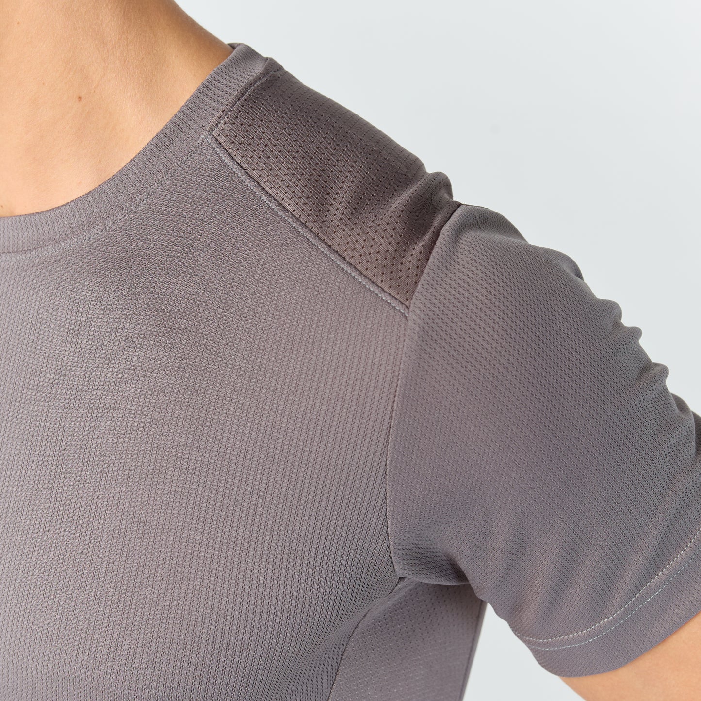 Ultra flow training shirt_Dark Grey