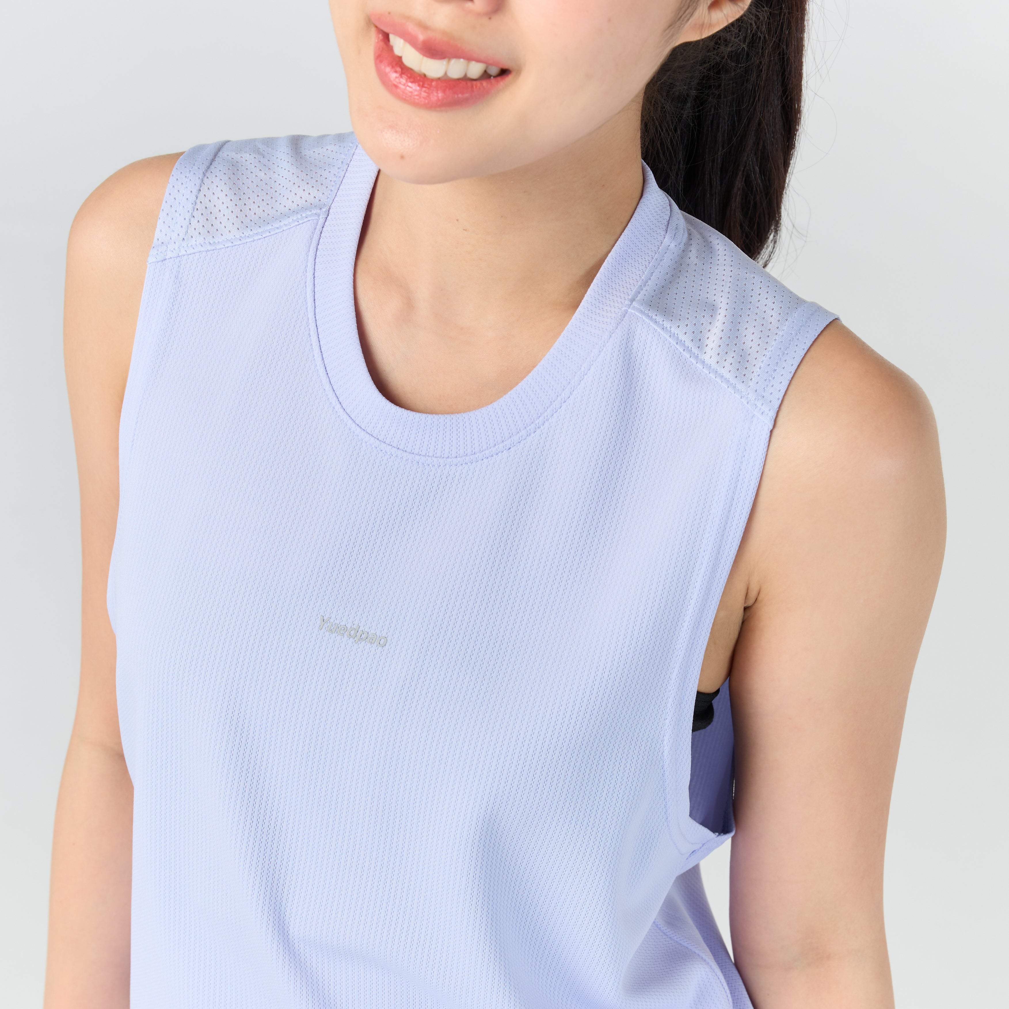 Ultra flow sleeveless crop sport_Cool Sky