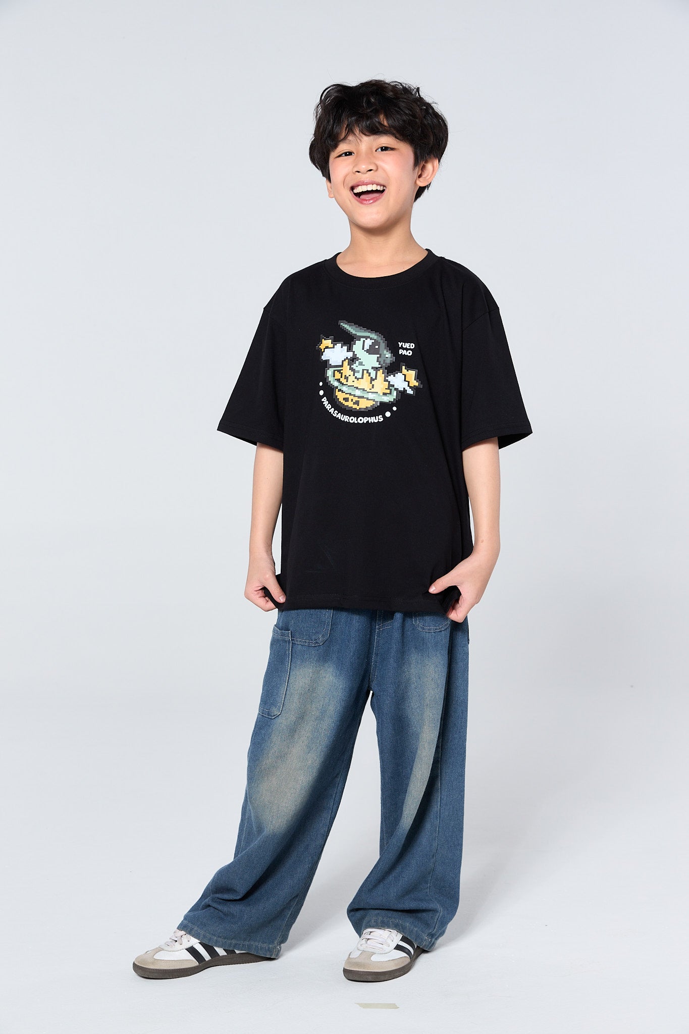 Oversize Kids Dinosaur to the Galaxy_SATURN EAGG
