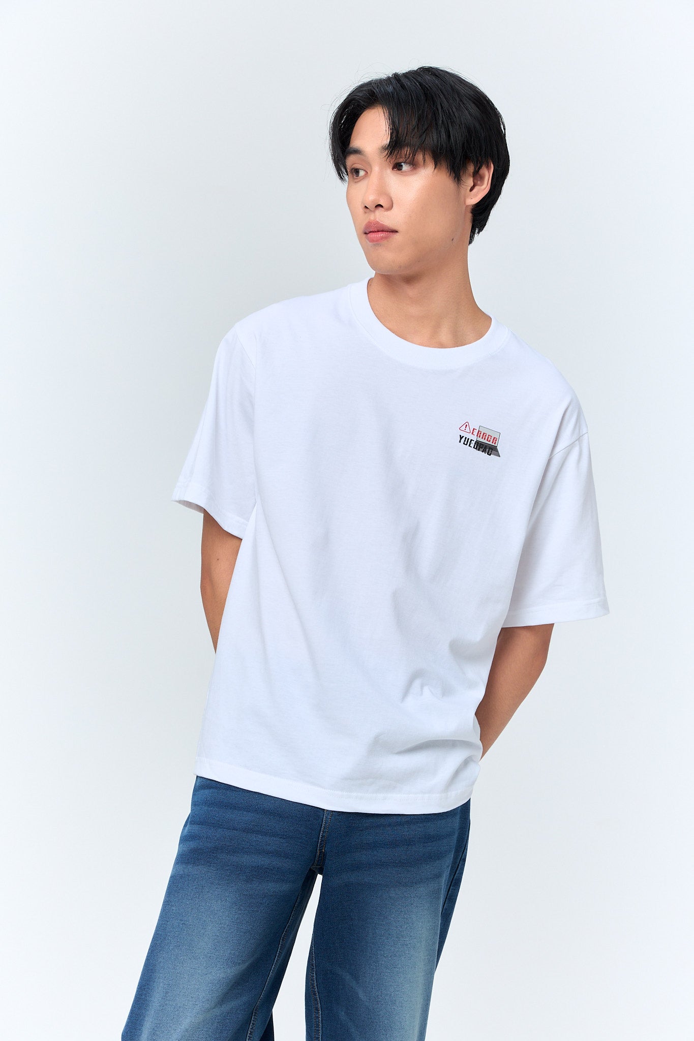 Oversize_YUEDPAO_Capy-Bug_White