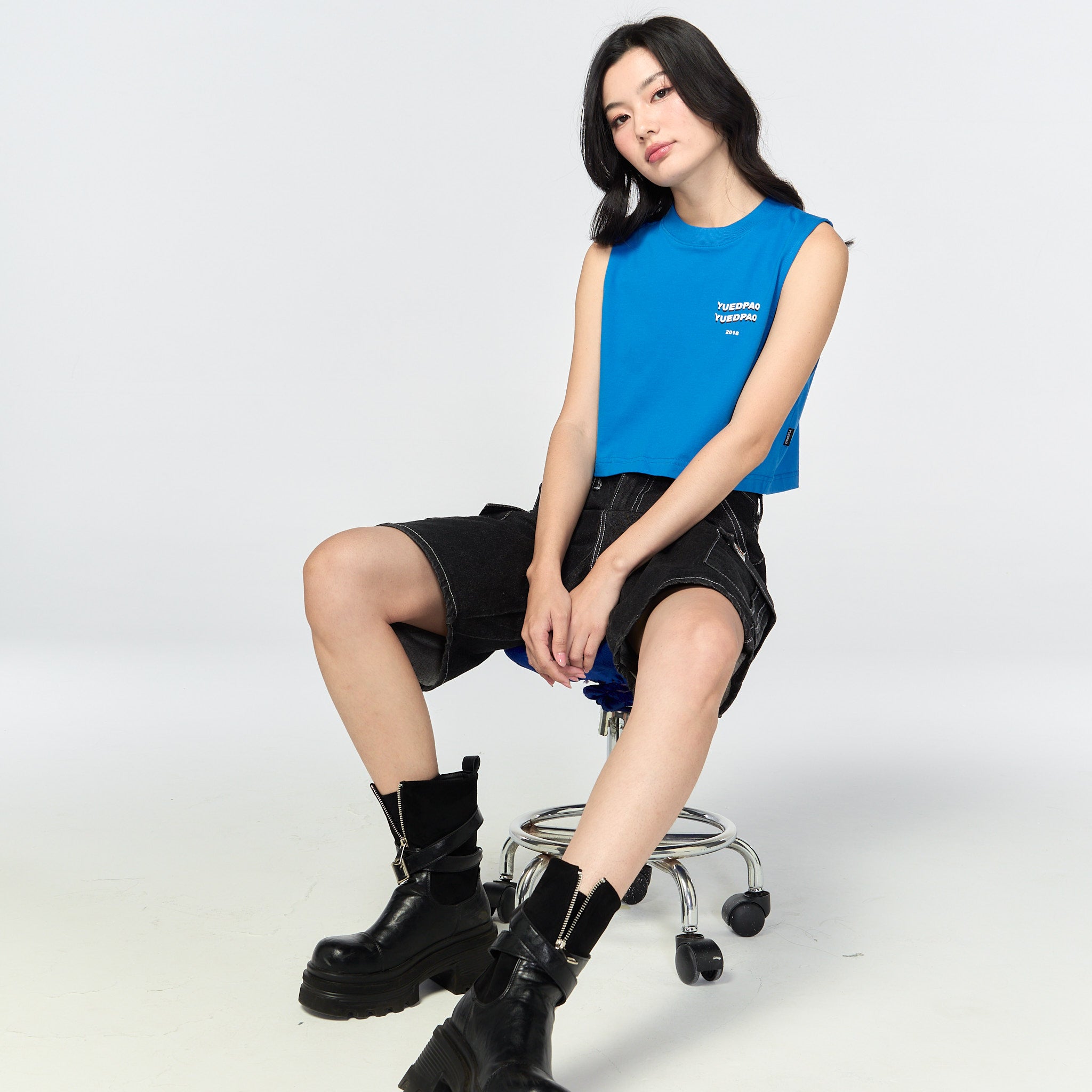 Sleeveless Crop Top Neon_Navy Blue