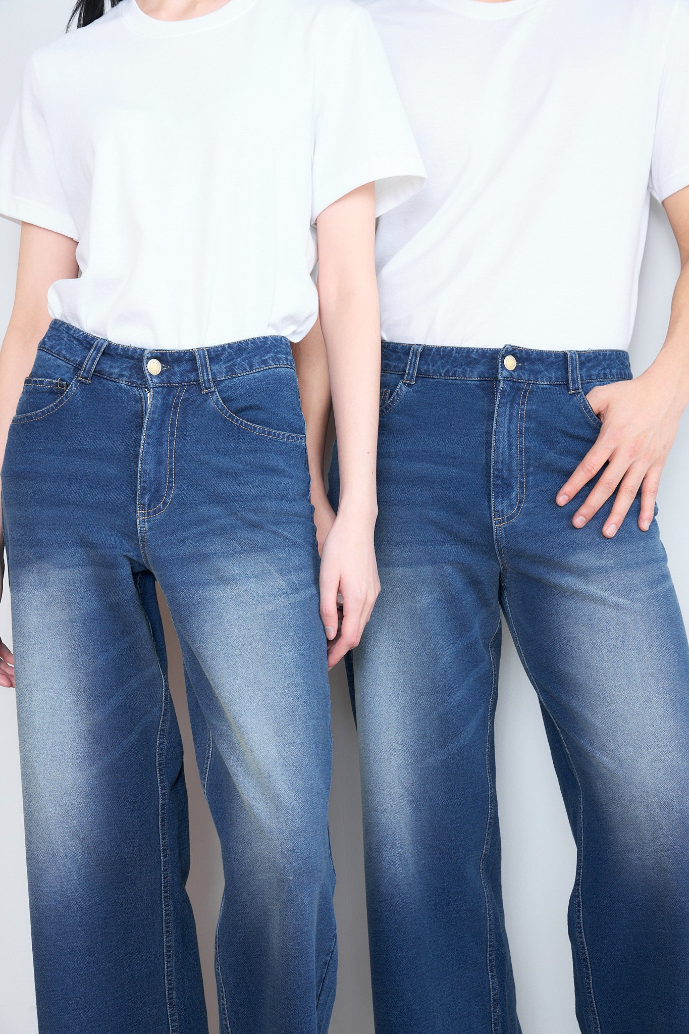STRAIGHT LEG JEANS_DENIM