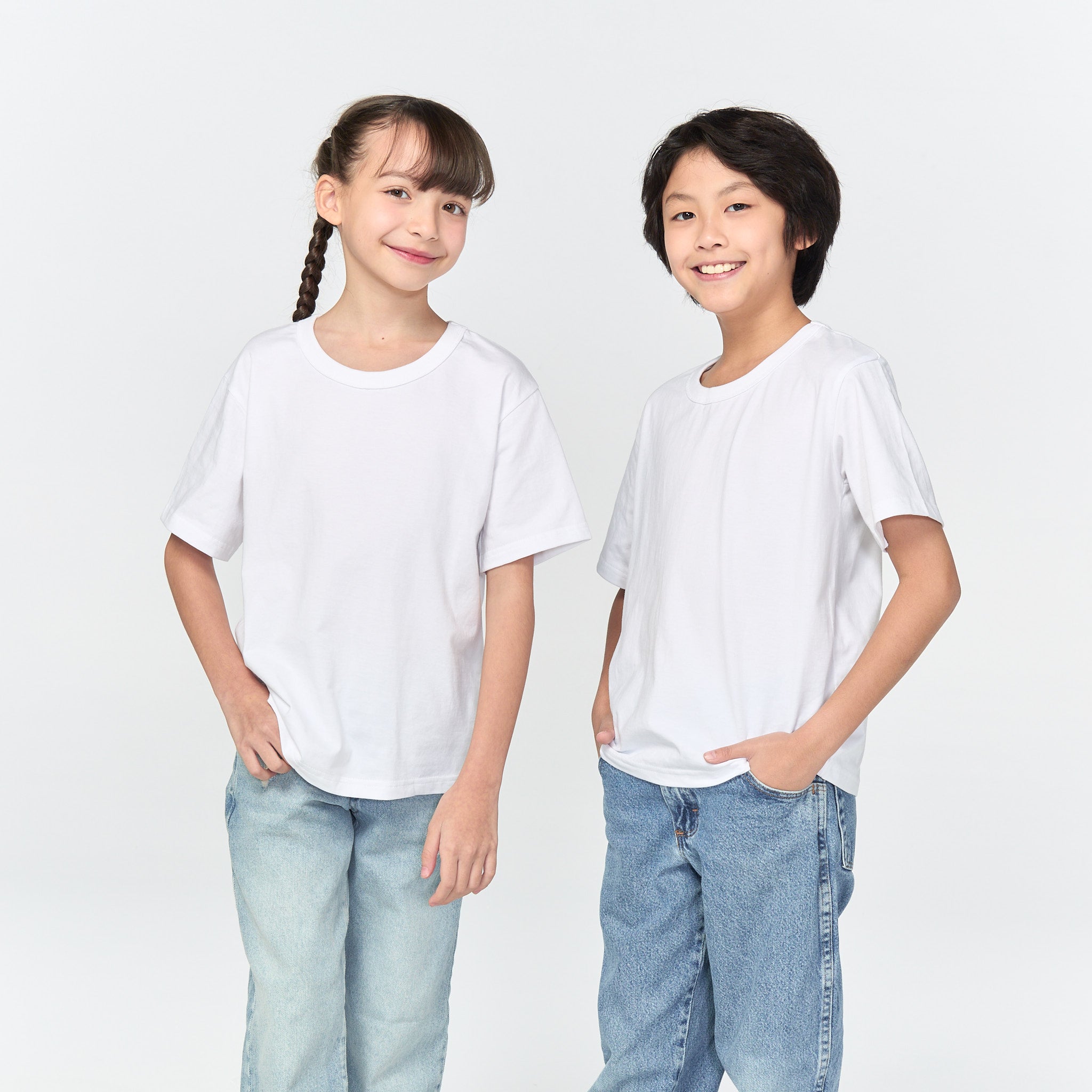 เสื้อยืดโอเวอร์ไซส์ Timeless สำหรับเด็ก_สี White