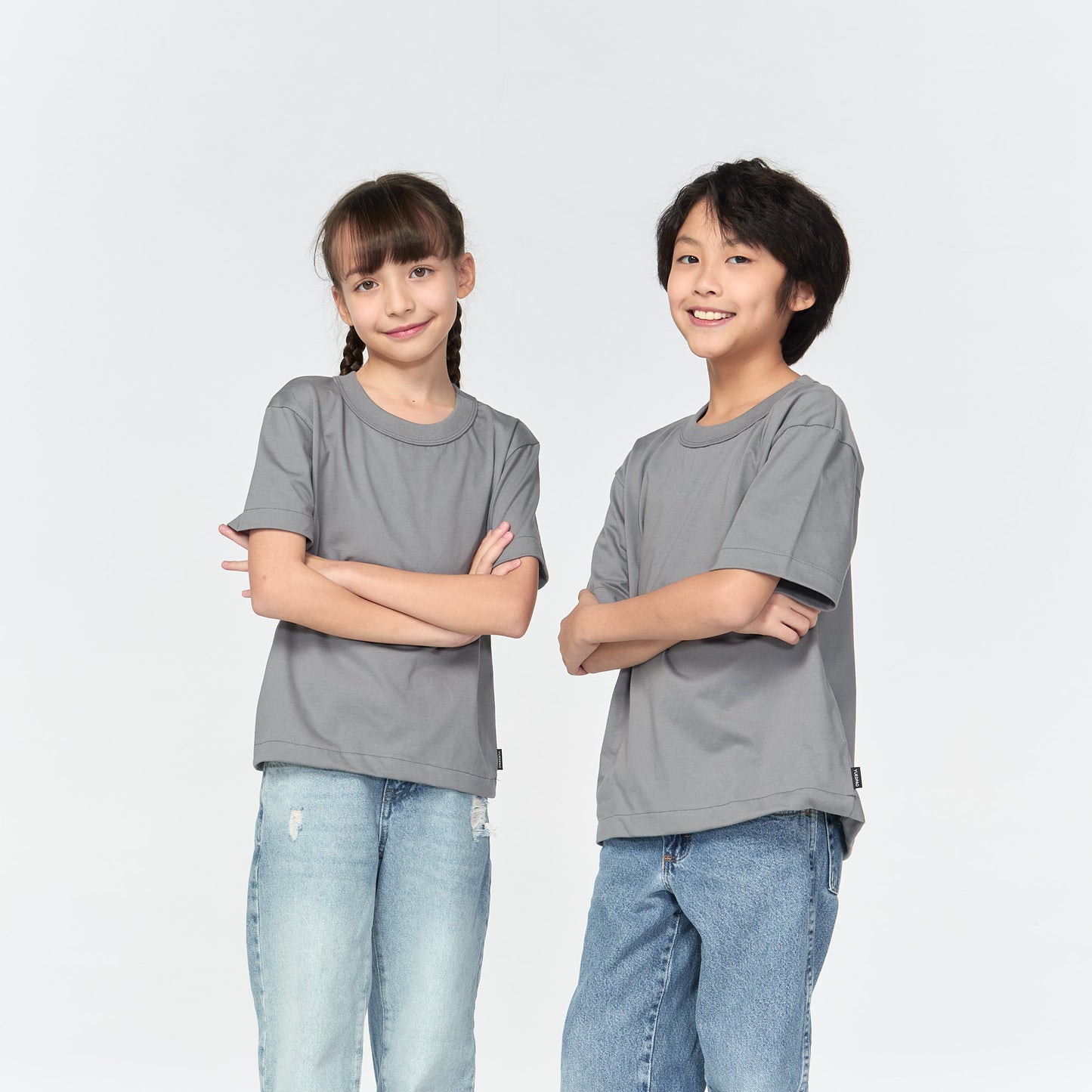 เสื้อยืดโอเวอร์ไซส์ Timeless สำหรับเด็ก_สี Shadow Grey