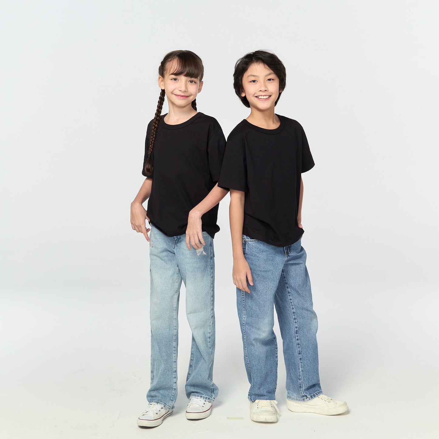 เสื้อยืดโอเวอร์ไซส์ Timeless สำหรับเด็ก_สี Black